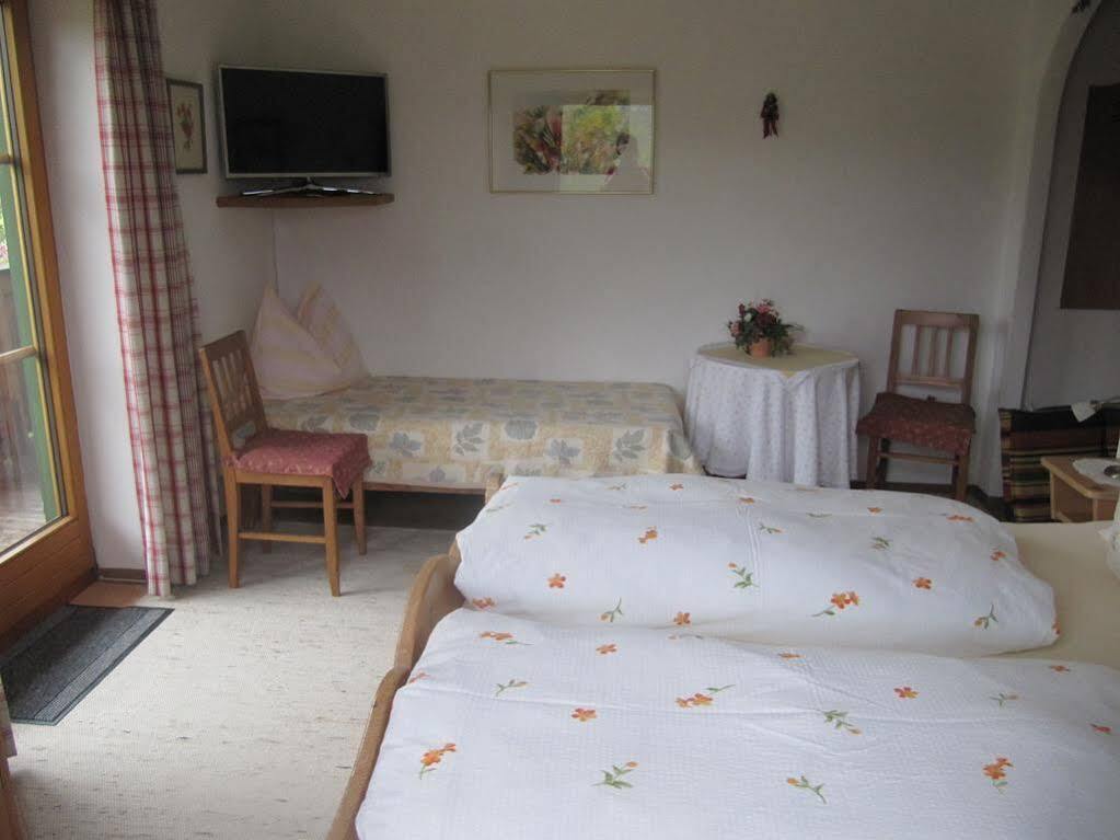 Haus Friedl Hotel Kitzbuhel Bagian luar foto